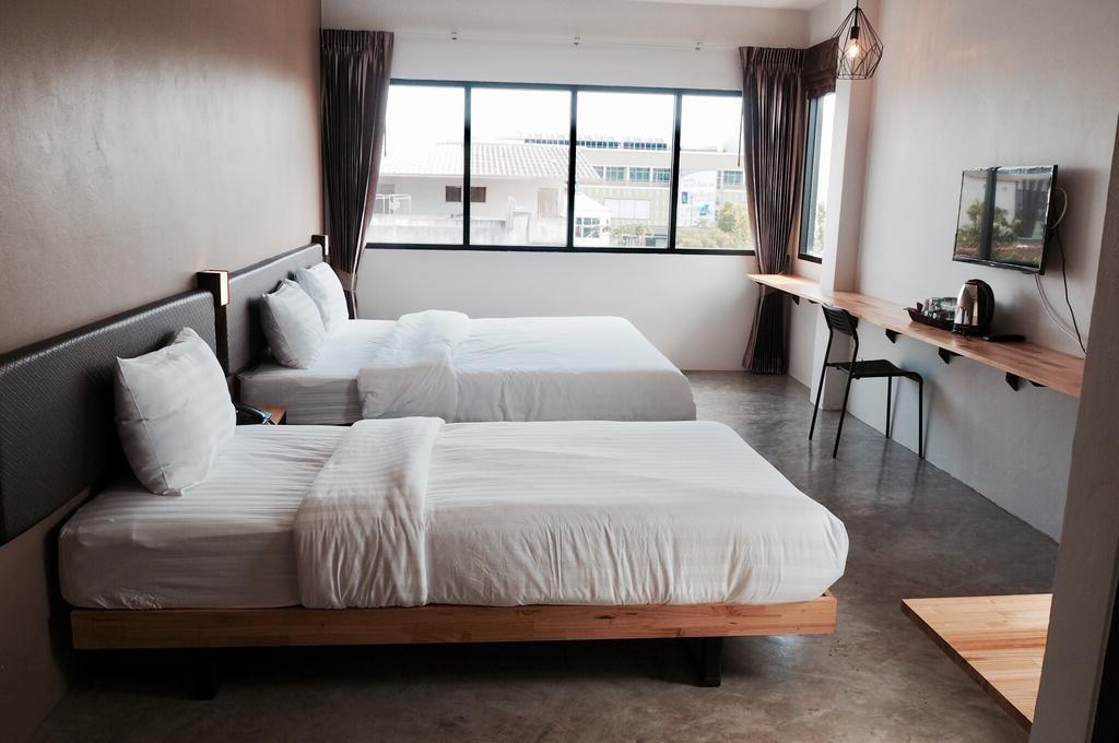 Apartamento A3 Living Surat Thani Exterior foto