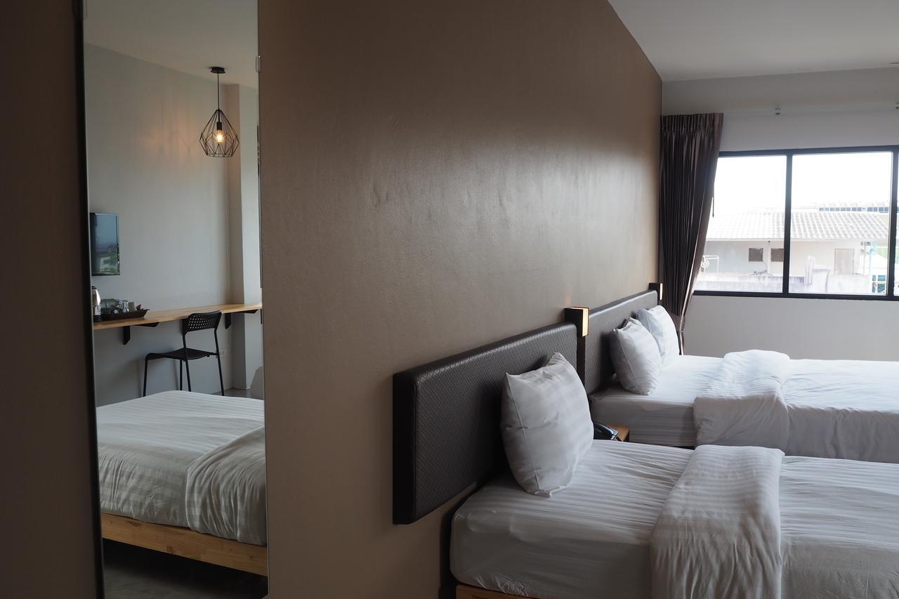 Apartamento A3 Living Surat Thani Exterior foto